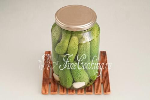 Маринованные огурцы с уксусом: простой рецепт на зиму 09 Маринованные огурцы с уксусом: простой рецепт на зиму 09
