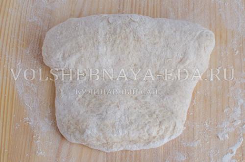 Пшеничный формовой хлеб на закваске. Хлеб пшеничный формовой на остатках закваски