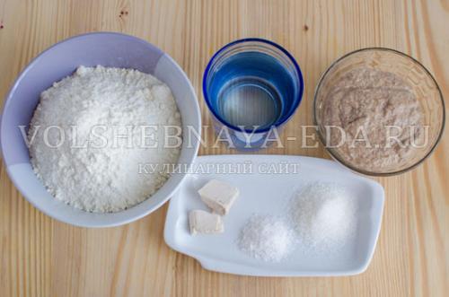 Пшеничный формовой хлеб на закваске. Хлеб пшеничный формовой на остатках закваски