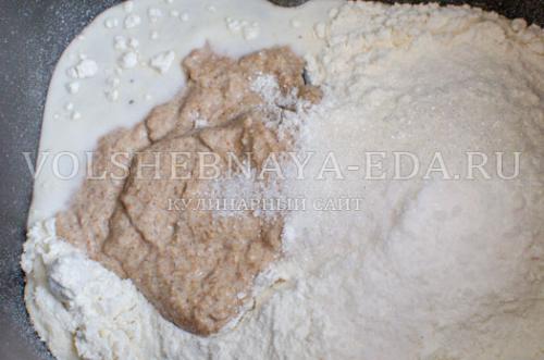 Пшеничный формовой хлеб на закваске. Хлеб пшеничный формовой на остатках закваски