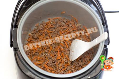 Тушеная картошка с фаршем в мультиварке. Картошка с фаршем в мультиварке