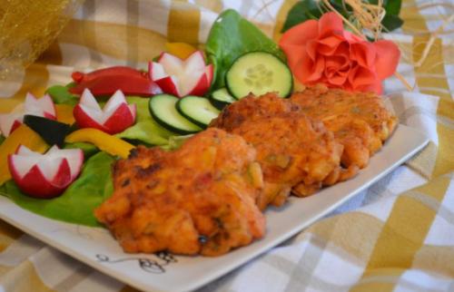 Куриные оладьи с болгарским перцем