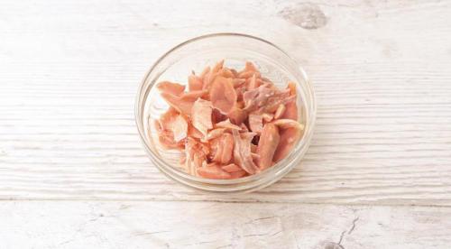 Открытые пирожки со скумбрией. Как приготовить пирог со скумбрией – 7 рецептов 01 Открытые пирожки со скумбрией. Как приготовить пирог со скумбрией – 7 рецептов 01