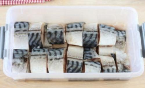 Пирог со скумбрией без дрожжей. Пирог из скумбрии — рецепты