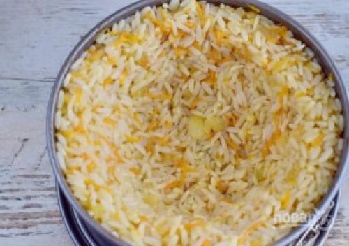 Рисовый пирог со скумбрией