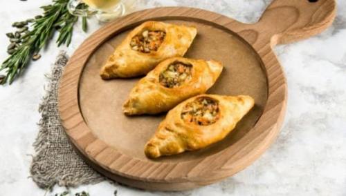 Рецепт расстегаев с рыбой. Расстегаи с рыбой: как приготовить расстегай в духовке