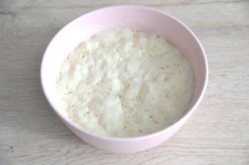 Какие ингредиенты необходимы для приготовления серого льняного хлеба на пшеничной закваске. Льняной хлеб на закваске