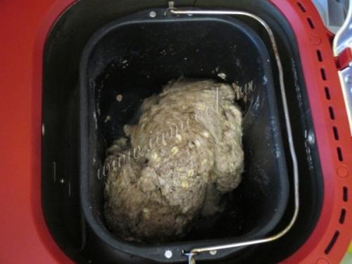 Серый льняной хлеб на пшеничной закваске: полезный и вкусный рецепт 36 Серый льняной хлеб на пшеничной закваске: полезный и вкусный рецепт 36