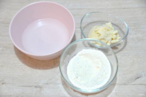 Какие ингредиенты необходимы для приготовления серого льняного хлеба на пшеничной закваске. Льняной хлеб на закваске