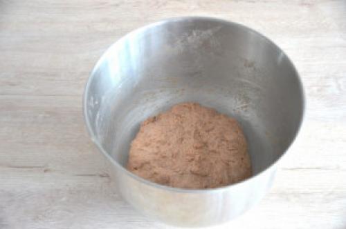 Какие ингредиенты необходимы для приготовления серого льняного хлеба на пшеничной закваске. Льняной хлеб на закваске