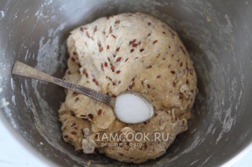 Серый льняной хлеб на пшеничной закваске: полезный и вкусный рецепт 06 Серый льняной хлеб на пшеничной закваске: полезный и вкусный рецепт 06