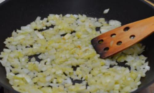 Дрожжевые расстегаи с рыбой и рисом в духовке Просто Кухня. Из дрожжевого теста с рыбным фаршем и рисом