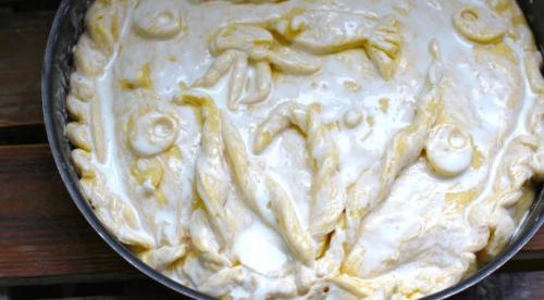 Пирог дрожжевой с рыбой и рисом 04