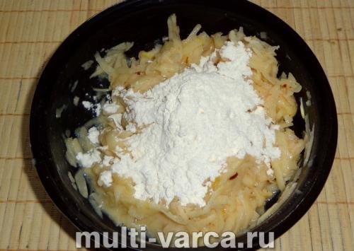 Диетические драники из картофеля на пару.. Драники на пару в мультиварке 06 Диетические драники из картофеля на пару.. Драники на пару в мультиварке 06