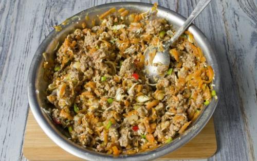 Расстегай с рыбой треугольником. Рецепт домашних расстегаев с мясом