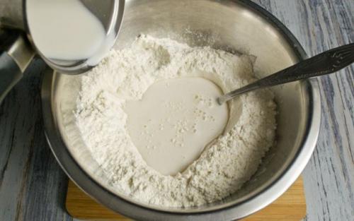 Расстегай с рыбой треугольником. Рецепт домашних расстегаев с мясом