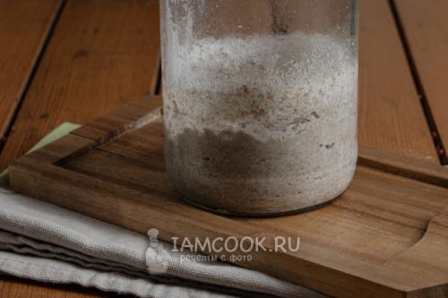 Серый хлеб на ржаной закваске с льняными семечками: полезный и вкусный выбор 12 Серый хлеб на ржаной закваске с льняными семечками: полезный и вкусный выбор 12