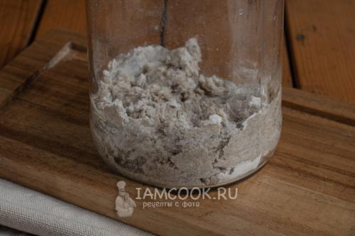 Серый хлеб на ржаной закваске с льняными семечками: полезный и вкусный выбор 09 Серый хлеб на ржаной закваске с льняными семечками: полезный и вкусный выбор 09