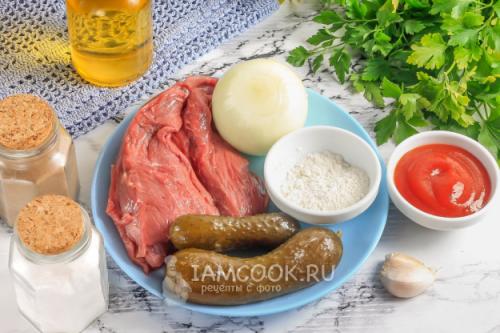 Шаг за шагом: как приготовить вкусный гуляш с солеными огурцами по-крестьянски 01 Шаг за шагом: как приготовить вкусный гуляш с солеными огурцами по-крестьянски 01