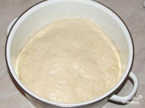 Какие ингредиенты необходимы для приготовления постного дрожжевого теста. Постное дрожжевое тесто