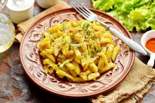 С какими гарнирами и соусами лучше подавать шашлык из отбивной свинины с беконом. 20 гарниров к свинине, которые разнообразят твой рацион