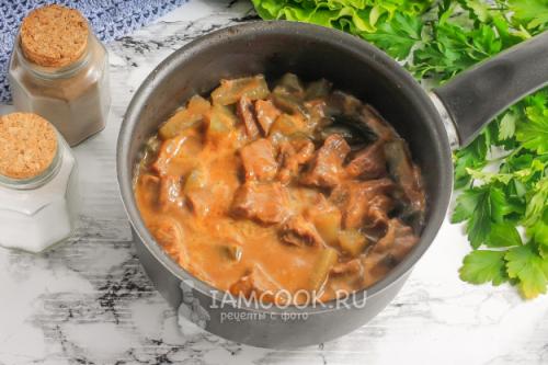 Шаг за шагом: как приготовить вкусный гуляш с солеными огурцами по-крестьянски 06 Шаг за шагом: как приготовить вкусный гуляш с солеными огурцами по-крестьянски 06