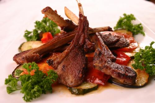 Вкусное сочетание: рассыпчатая гречневая каша с мясом в тыкве 09 Вкусное сочетание: рассыпчатая гречневая каша с мясом в тыкве 09