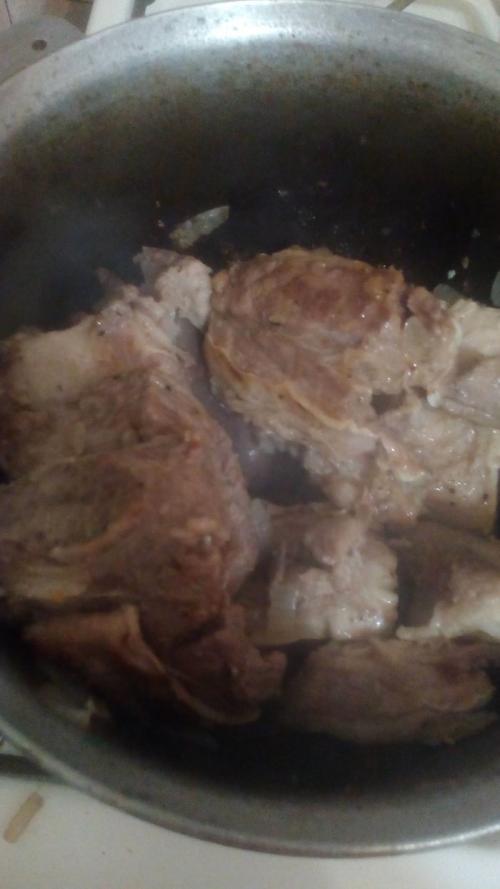 Какие виды грибов подходят лучше всего к говяжьим ребрышкам. Жаркое из говяжьих рёбер с грибами