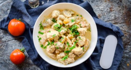 Какой тип мяса лучше всего подходит для приготовления шницеля в сливочном соусе. Мясо в сливочном соусе на сковороде с грибами, макаронами