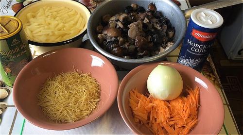 Как варить грибной суп из свежих грибов. Как сварить грибной суп из свежих грибов? Самые вкусные рецепты