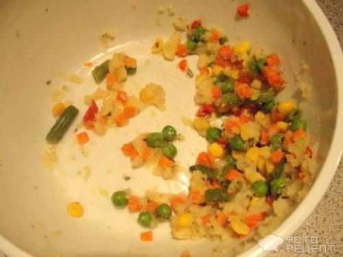 Можно ли добавить сыр к запеченным кальмарам в горшочке. Рецепт: Кальмары фаршированные - с картофелем и овощами в нежном соусе