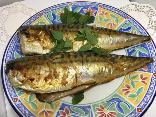 Какие приправы лучше всего подходят к запеченным кальмарам. Для рыбы