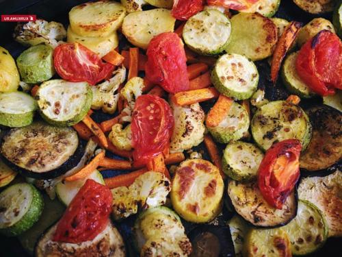 Как приготовить вкусные запеченные овощи в духовке на противне 20 Как приготовить вкусные запеченные овощи в духовке на противне 20