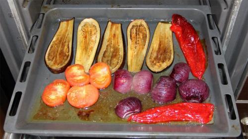 Как приготовить вкусные запеченные овощи в духовке на противне 13 Как приготовить вкусные запеченные овощи в духовке на противне 13