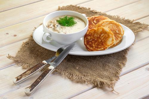 Белорусские драники с мачанкой: рецепт и история 23 Белорусские драники с мачанкой: рецепт и история 23