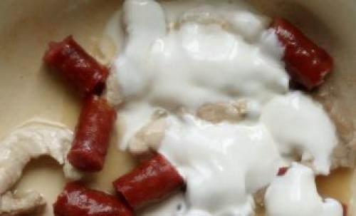 Что такое драники с мачанкой. Мачанка с драниками