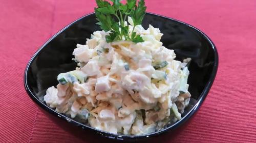 Салат из копченой курицы за 30 минут. Салат с копченой курицей — 14 очень вкусных и простых рецептов