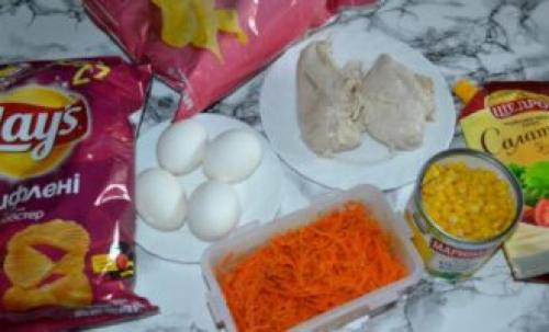 Салат с копченой курицей и корейской морковью. С болгарским перцем — 2 вариации 36