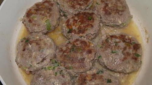 Секретное оружие на кухне: рецепт котлеты с перцем и сыром 15