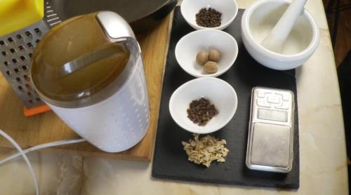 Рецепт приготовления мяса по-французски из говядины в мультиварке: секреты французской кухни 14