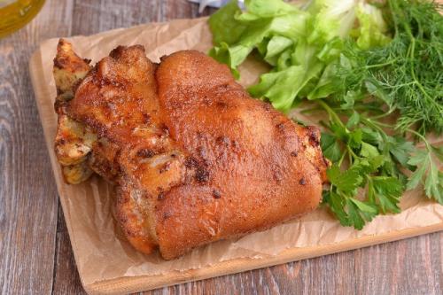 Какой должен быть режим температуры и времени запекания рульки с горчицей. Свиная рулька, запеченная в фольге в духовке