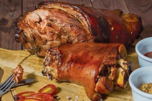 Как выбрать свиное мясо для запекания рульки в духовке. 12 простых рецептов свиной рульки, запеченной в духовке