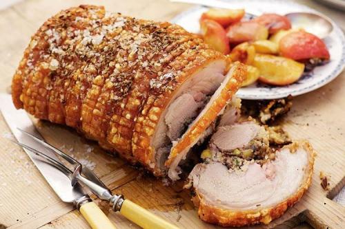 С какими начинками можно сочетать рулет из рульки свиной. 20 самых вкусных способов приготовить рулет из свинины