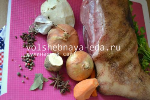 Как достичь хрустящей корочки на рульке в духовке. Ингредиенты