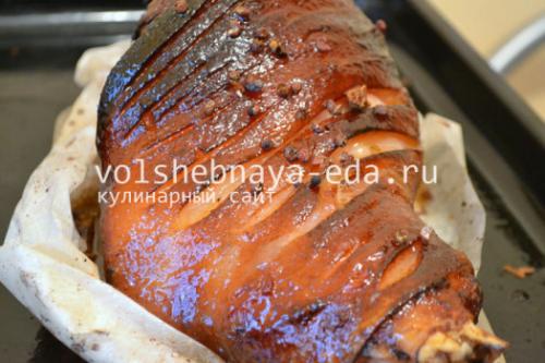 Как достичь хрустящей корочки на рульке в духовке. Ингредиенты