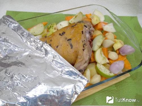 Секрет быстрого и вкусного приготовления рульки в духовке 29