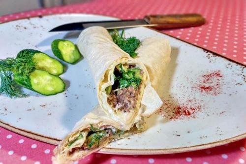 Какие ингредиенты можно использовать для начинки рулета. 20 вкусных и простых начинок для рулета из лаваша