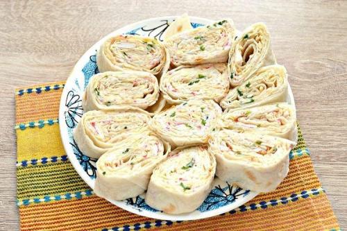 Какие ингредиенты можно использовать для начинки рулета. 20 вкусных и простых начинок для рулета из лаваша