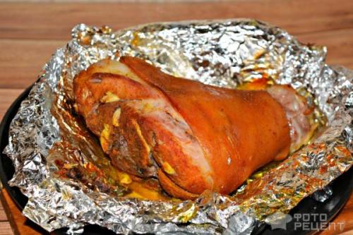 Какой должна быть температура духовки для приготовления свиной рульки в медово-горчичном соусе. Рецепт: Рулька в фольге - Запеченная в духовке в медово-горчичном соусе