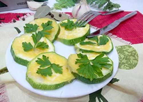 Кабачки гриль с сыром в микроволновке: быстрый и вкусный рецепт 08